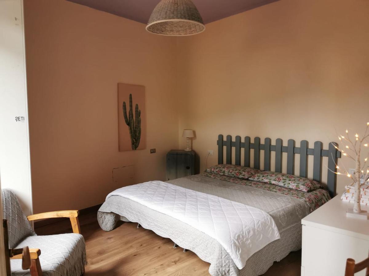 Itaca Hotel Вараце Екстериор снимка