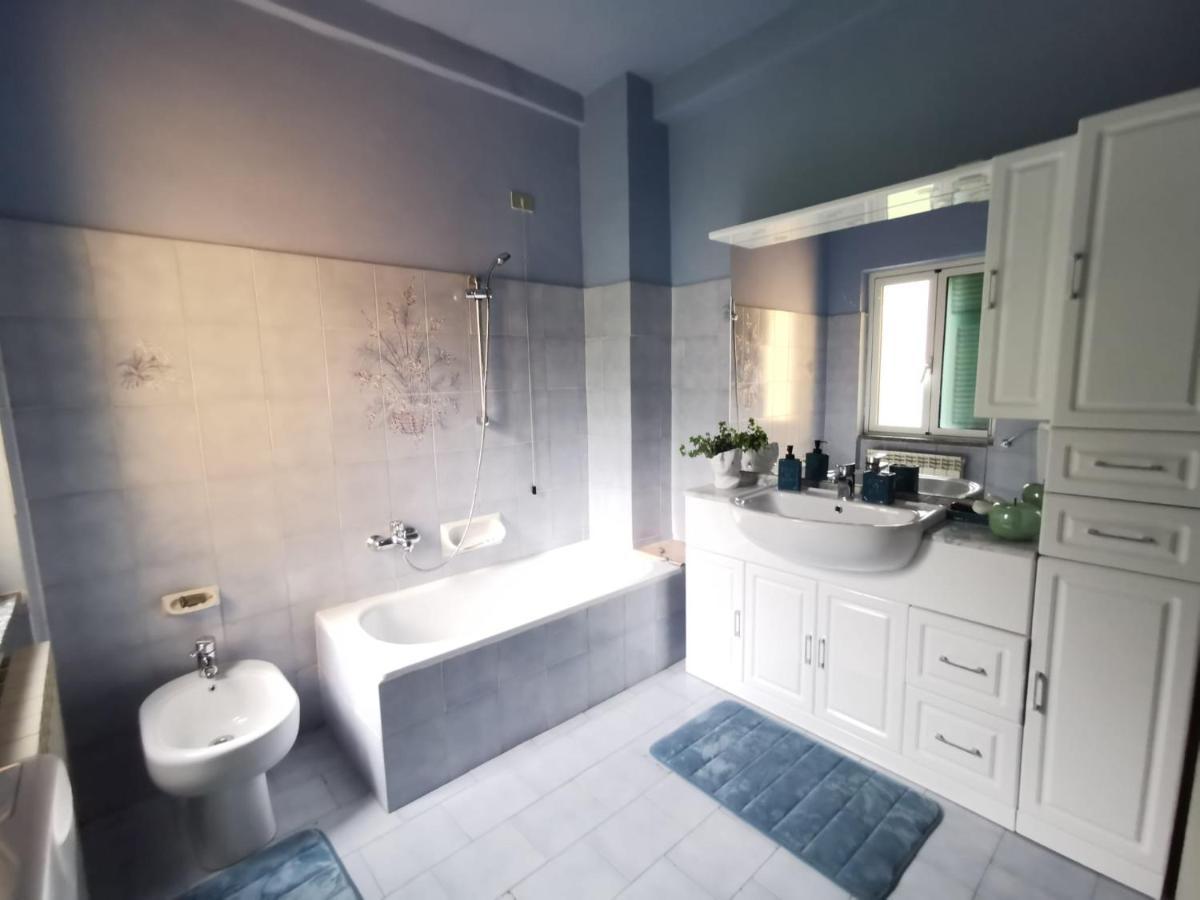 Itaca Hotel Вараце Екстериор снимка