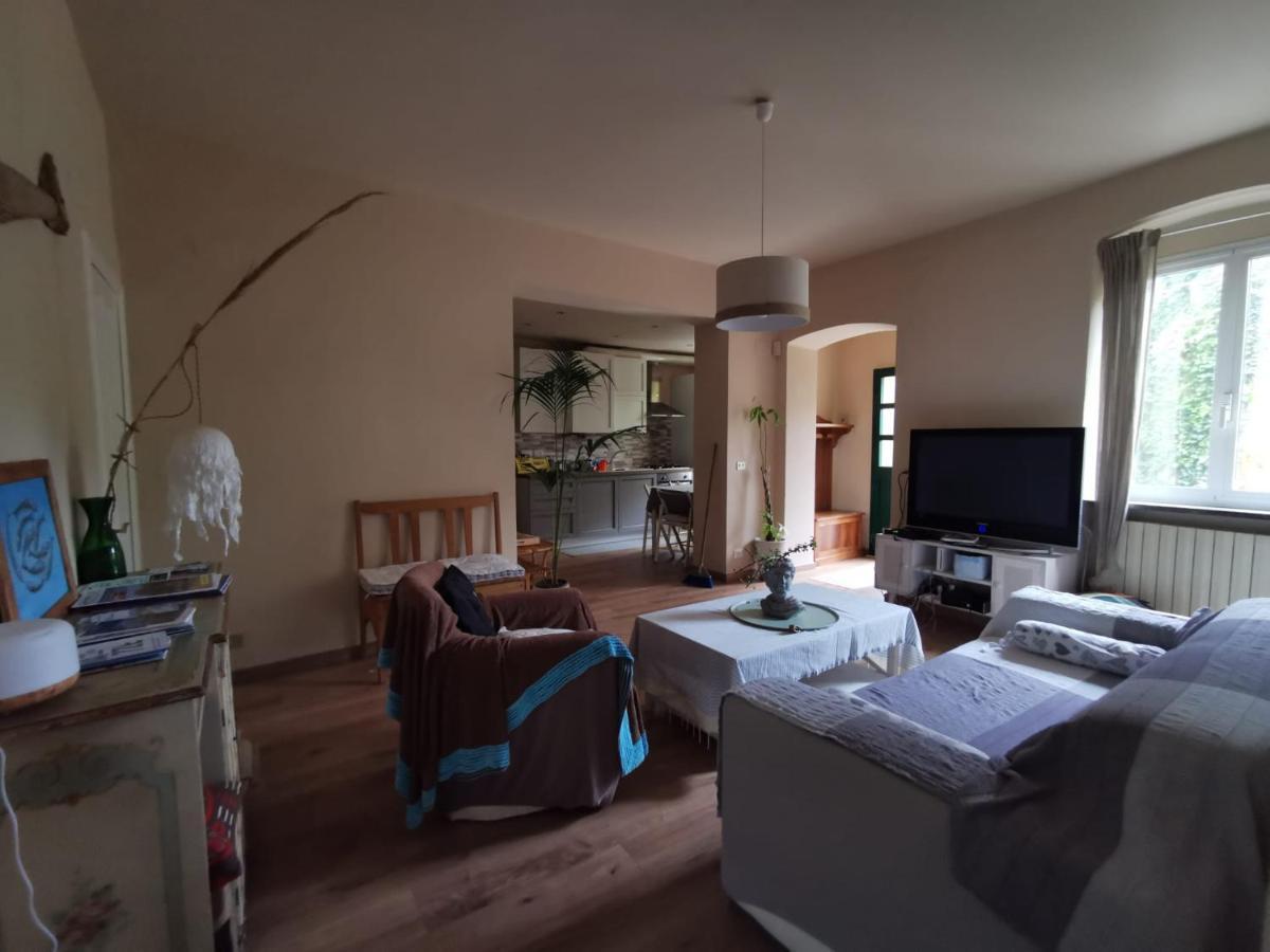 Itaca Hotel Вараце Екстериор снимка