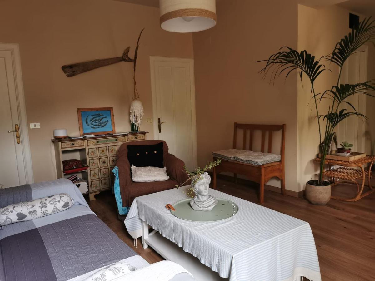 Itaca Hotel Вараце Екстериор снимка