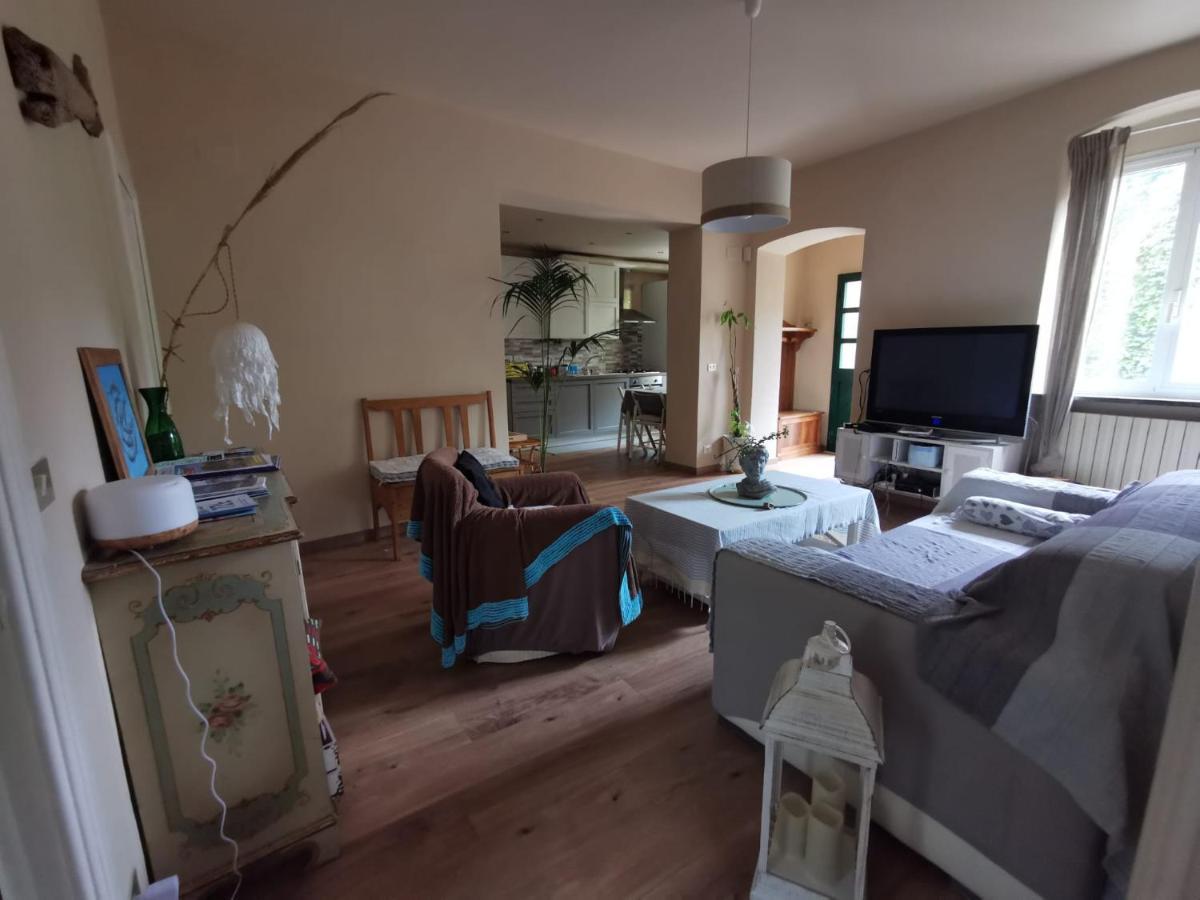 Itaca Hotel Вараце Екстериор снимка